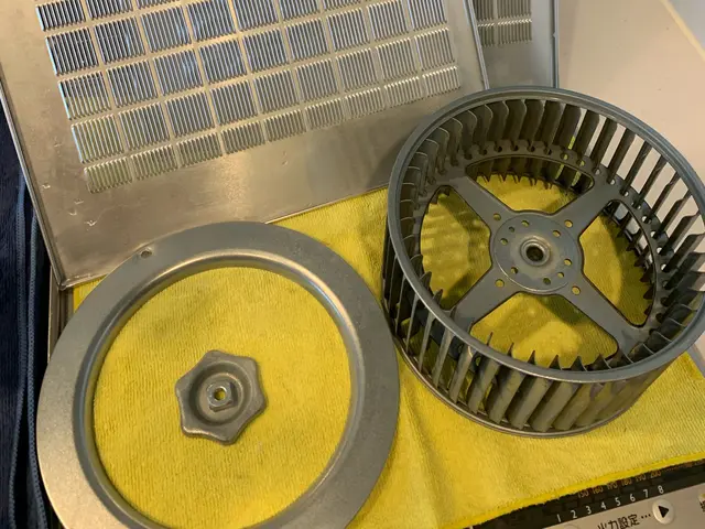 【夫婦2人で訪問します！】お風呂と換気扇クリーニング致します！目指すはピカピカ！サービスの画像