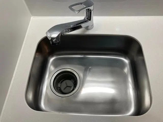 ☆頑固な水垢・サビを落として綺麗に！☆気になる箇所を徹底的に清掃致します！サービスの画像