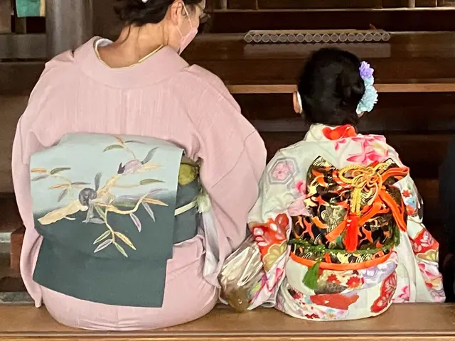 20年以上の経験に裏打ちされた、美しさと着心地の良さを両立させる丁寧な着付け。