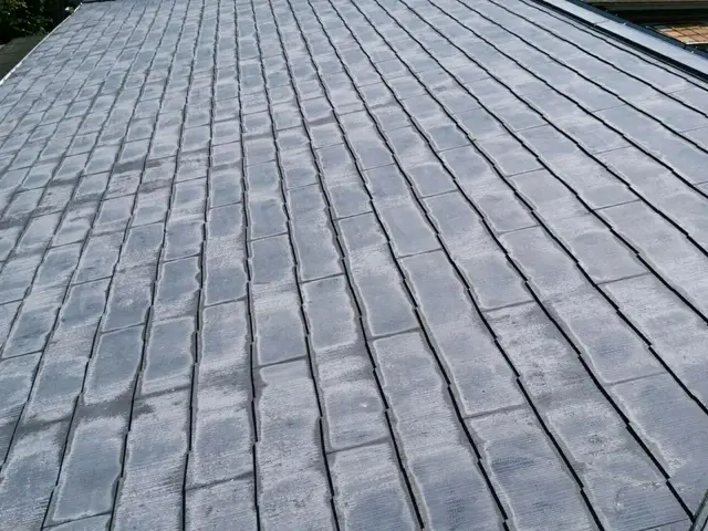 【創業17年】責任を持って施工！屋根塗装・台風対策、お見積だけでもお気軽に！サービスの画像