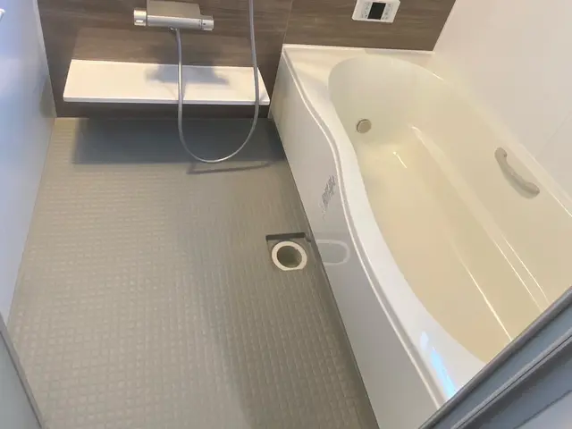 女性店長が必ずご訪問☆鏡清掃は機械研磨！大掃除前の今がお得☆サービスの画像