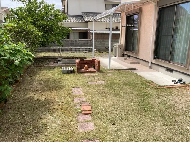 春だ！草刈りしよう！地域密着！低価格♩刈払機取扱作業安全衛生教育受講済みサービスの画像