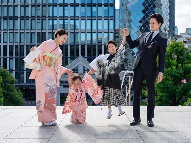 【フォトマスター文部科学省後援】72時間以内に色相.彩度.明度.調整納品致しますサービスの画像