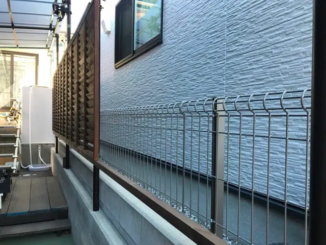 【三重県発】ラティスやフェンスの設置 商品の用意も必要であればご相談下さい！サービスの画像