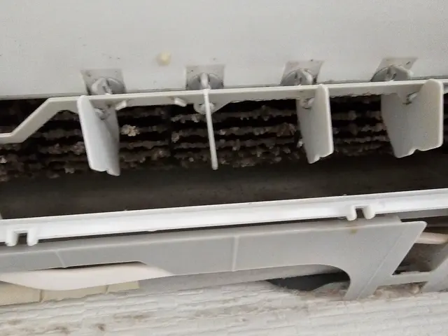 【電気工事士が行うエアコン洗浄】電気工事士なのでアフターメンテナンスもバッチリ❢サービスの画像