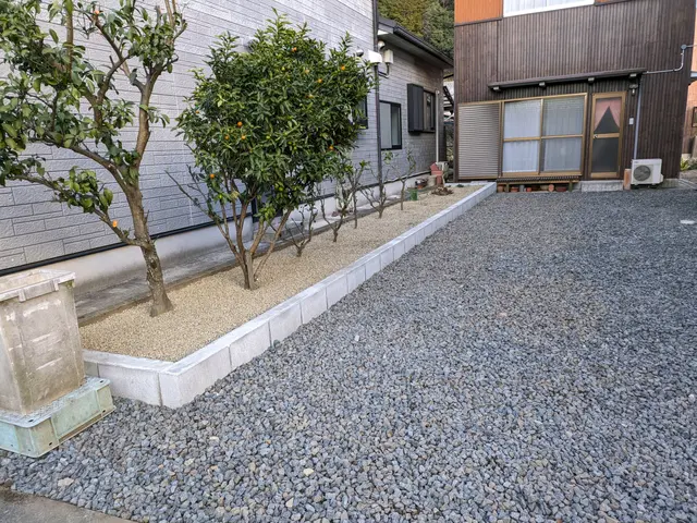 【舞鶴発】雑草よさらば！2級造園施工管理技士が対応致します！サービスの画像