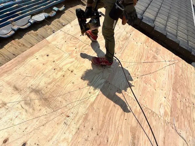 屋根の修繕、雨漏り補修サービスの画像