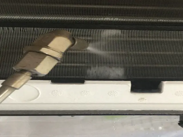 お掃除機能付きエアコンは対応不可☆追加料金一切不要☆1台でもOK☆インボイス対応サービスの画像