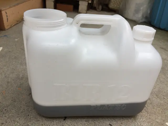 QR・カード★フィルター掃除機能付は14000円でプロが全機種対応！サービスの画像