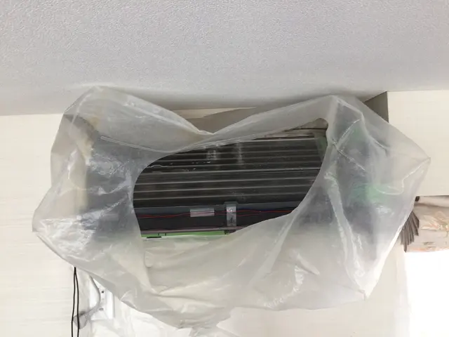 QR・カード★フィルター掃除機能付は14000円でプロが全機種対応！サービスの画像