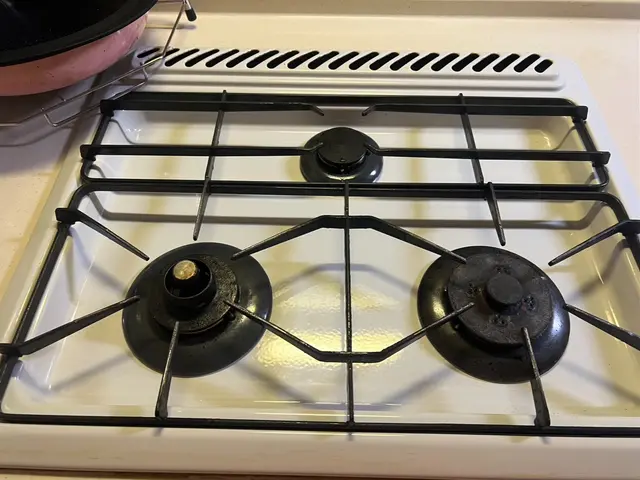 キッチンの気になる汚れをスッキリ落とします！サービスの画像