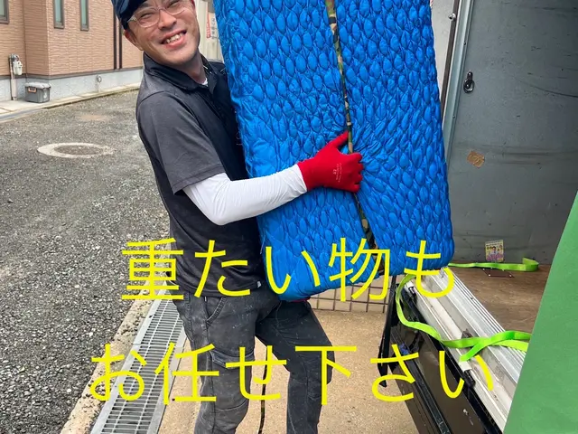 小さなものから大きな家具まで！片付けたいを叶える軽トラック回収サービスの画像