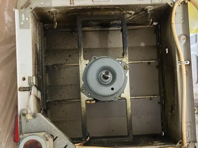 丁寧な当店にお任せ！しつこい油汚れもしっかり落とします！女性スタッフ同行OK！サービスの画像