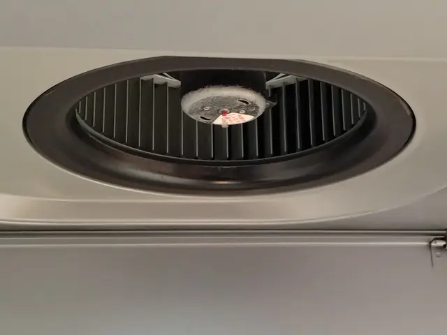 【女性スタッフ同行可】豊富な知識と経験で安心！仕上がり重視で丁寧に施工いたしますサービスの画像