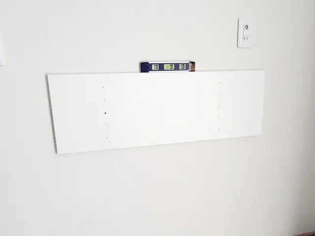 大型、小型テレビ、インフォメーションディスプレーの壁掛けは弊社にお任せください！サービスの画像