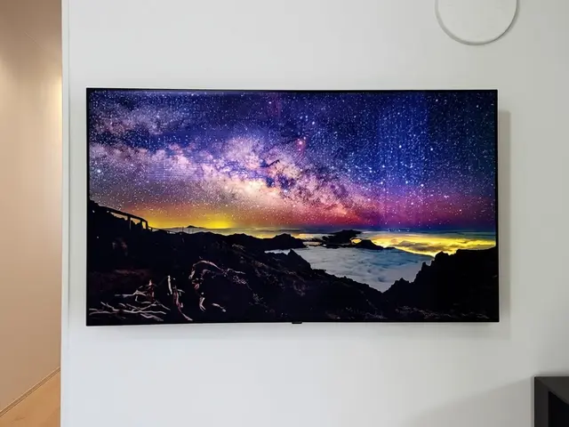 大型、小型テレビ、インフォメーションディスプレーの壁掛けは弊社にお任せください！サービスの画像