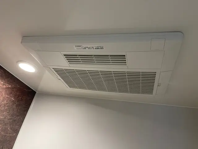 【業歴15年以上の実績】電気工事士免許持ち、電気工事事業者登録済みです。サービスの画像