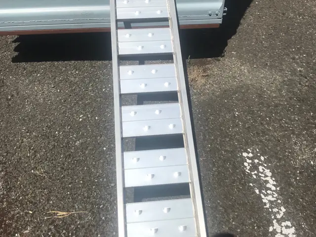 天候に左右されない、幌車によるオーダー輸送★最安値15,000円15km未満含むサービスの画像