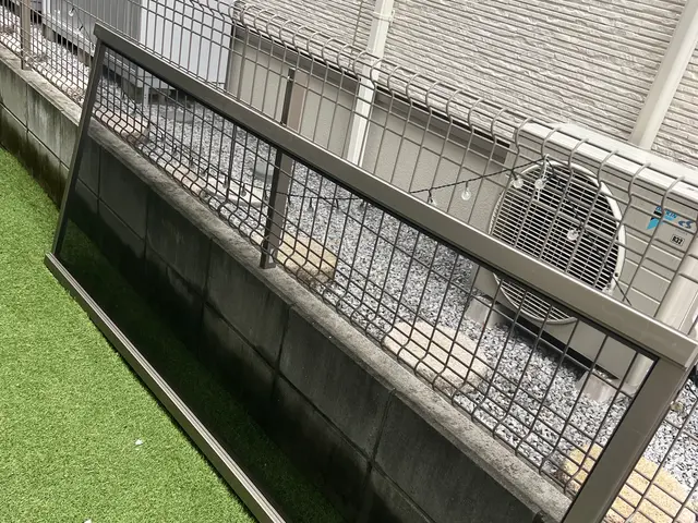 この機会に網戸新しくしてみませんか？(都内の場合は複数枚からお受け致します！！)サービスの画像