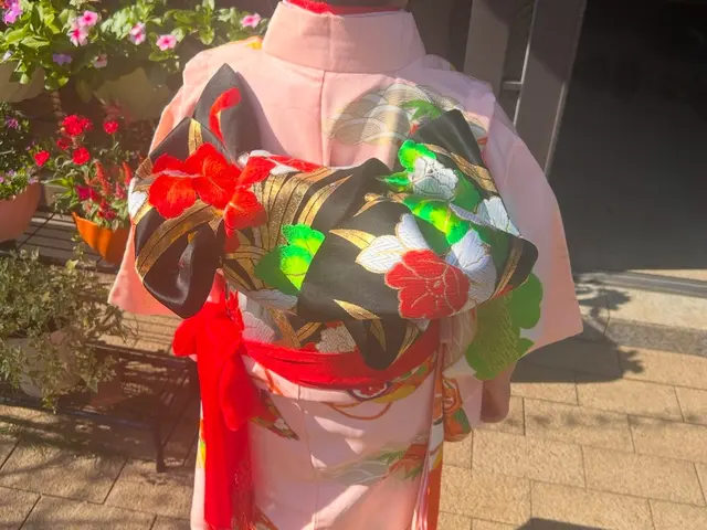 【和裁知識が豊富な店長が伺います！】快適で美しい着付けをご自宅で！