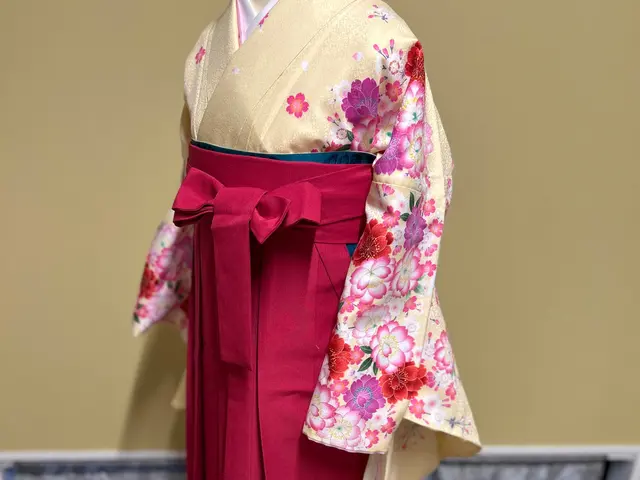 【和裁知識が豊富な店長が伺います！】快適で美しい着付けをご自宅で！