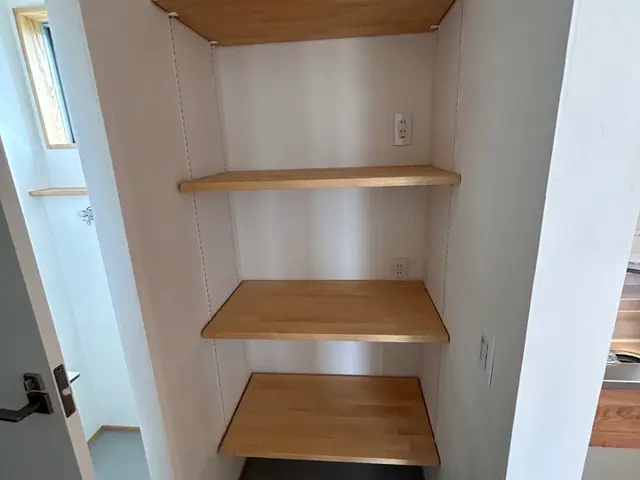 自社スタッフによる安心施工！お客様に満足いただける仕上がりをお約束します。サービスの画像