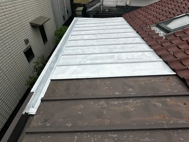 仕上がり重視で丁寧に施工！訪問時の駐車場代は当店が負担◎サービスの画像