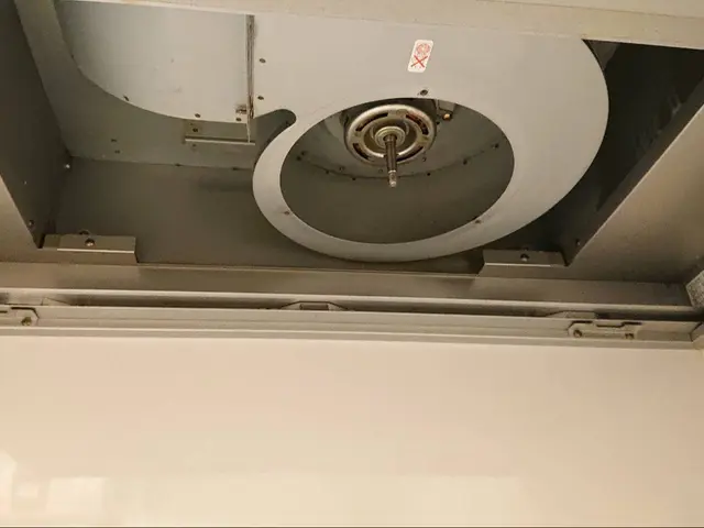 ◎コーキングの防カビサービス中!!豊富な経験と知識でお客様のお困り事に対応しますサービスの画像