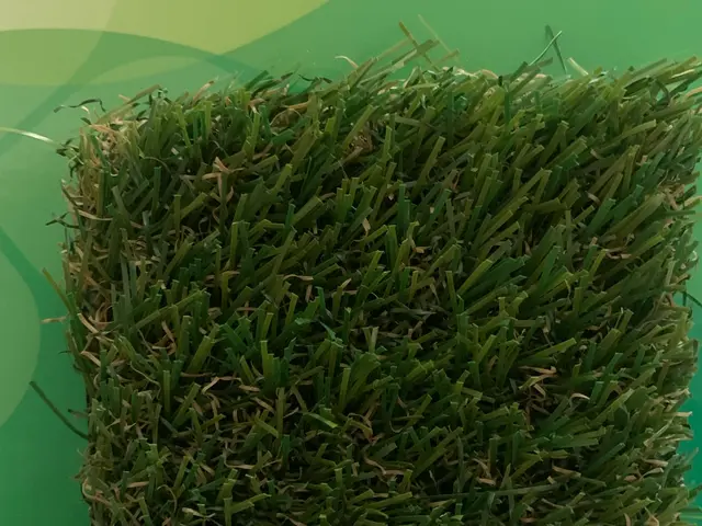 人工芝施工お任せ下さい！1月以降の受付となります。サービスの画像