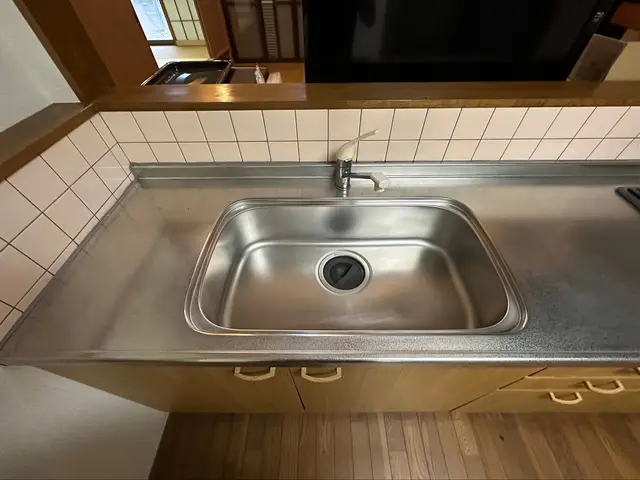 【11月限定割引】カビや水垢等のお悩みご相談下さい。誠意を持ってキレイにします。サービスの画像