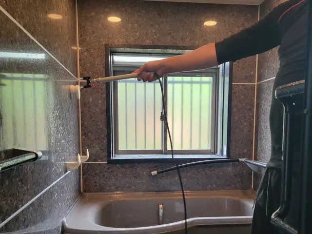 【11月限定割引】カビや水垢等のお悩みご相談下さい。誠意を持ってキレイにします。サービスの画像