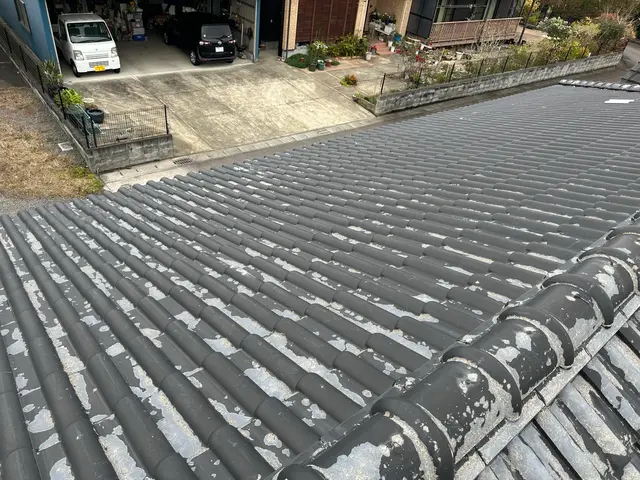 【代表の私が最初から最後まで責任を持って対応いたします！】お家の屋根を綺麗に◎サービスの画像