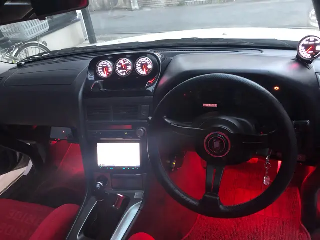 足元照らすフットランプ取付対応します！サービスの画像