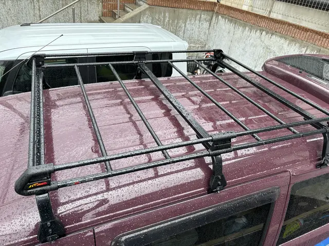 ルーフキャリア取付対応します！ルーフボックス・カヤック・ラック等も実績有サービスの画像