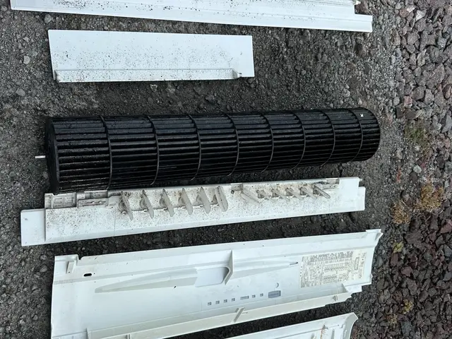 ◎繁忙期前防カビコーティング無料サービス！自社で保険加入済み！安心安全保証付！サービスの画像