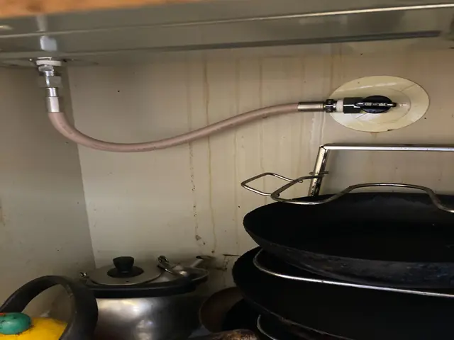 ビルコン交換はお任せください。水道工事30年の実績、安心の施工保証あります。サービスの画像