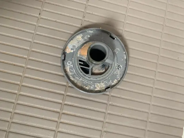 【風呂釜洗浄】配管内の匂い、垢も除去致します。サービスの画像