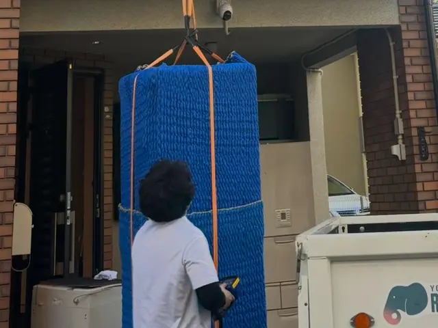 大手引越会社卒の吊り職人！ユニック作業自社対応してます！近場なら値引き！神奈川発サービスの画像