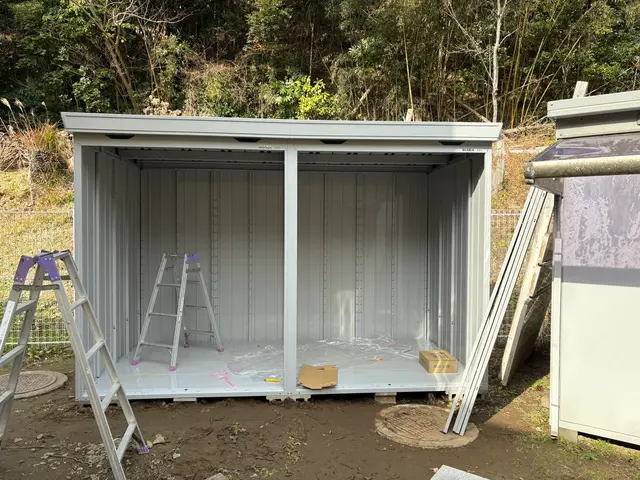 倉庫組立・設置・移設ならお任せ下さい！転倒対策、アンカーボルト止め等も対応可能◎サービスの画像