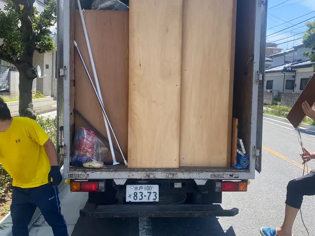 作業員2名以上お見積り後の追加料金無し！2名以上でお伺い。なんでもご相談くださいサービスの画像