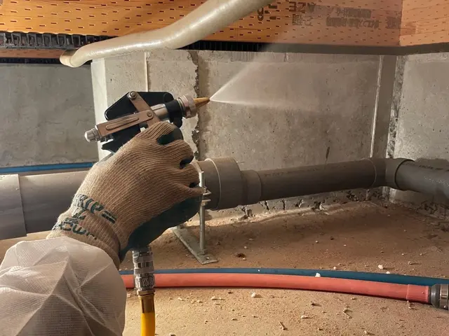 業歴28年以上のスタッフが対応！実績と経験には自信有り！シロアリ防除施工士資格！サービスの画像