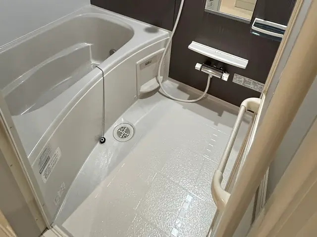 頑固な水垢、石鹸カスを綺麗に除去します！サービスの画像