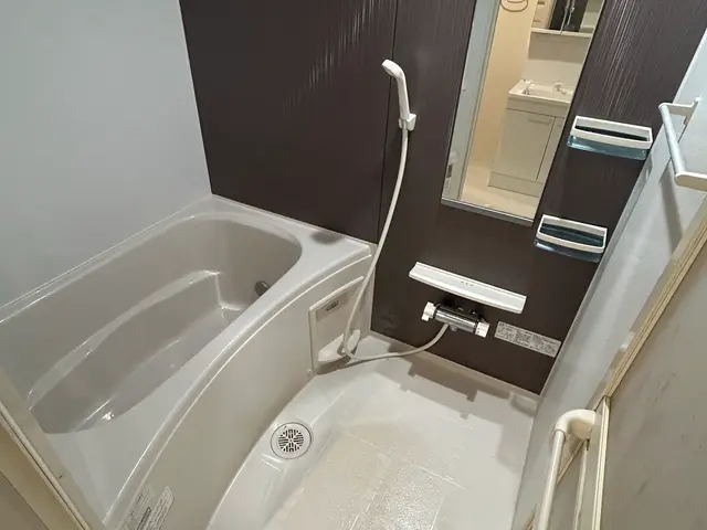 頑固な水垢、石鹸カスを綺麗に除去します！サービスの画像