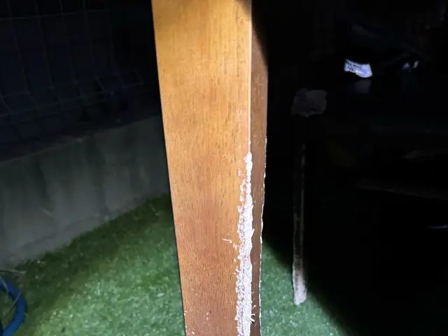 思い出の家具を蘇らせる！椅子・机の専門修理サービスです。サービスの画像