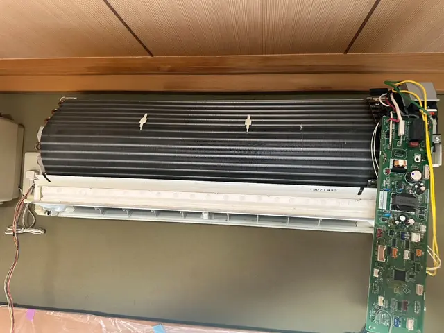 洗浄、修理、工事が出来るエアコン屋です！ご安心してご依頼ください。サービスの画像
