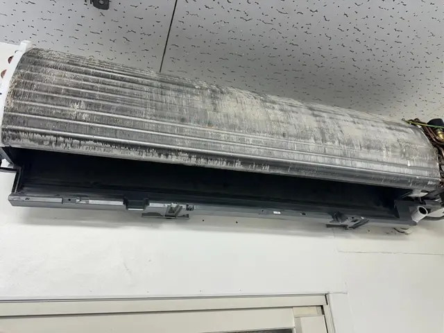 洗浄、修理、工事が出来るエアコン屋です！ご安心してご依頼ください。サービスの画像