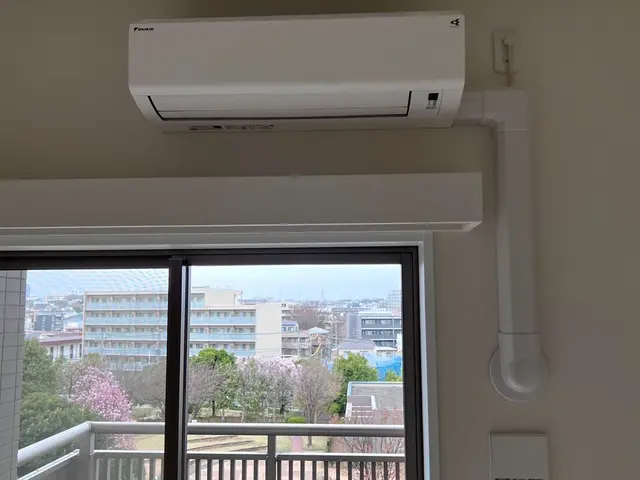 10年経験のプロフェッショナル！年間1000台のエアコン取り付け実績あり！サービスの画像