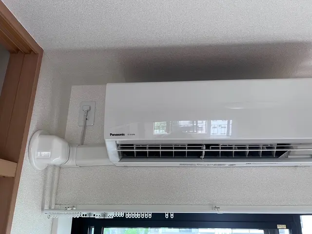 10年経験のプロフェッショナル！年間1000台のエアコン取り付け実績あり！サービスの画像