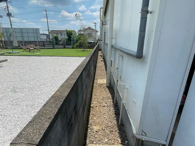 ●土日対応致します！　◆丁寧な手作業による「草むしり」承ります！サービスの画像