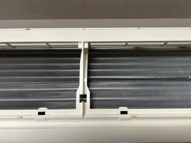 エアコンの気になる汚れ、ニオイ解決します　！　実績多数！　お掃除機能付きもOKサービスの画像